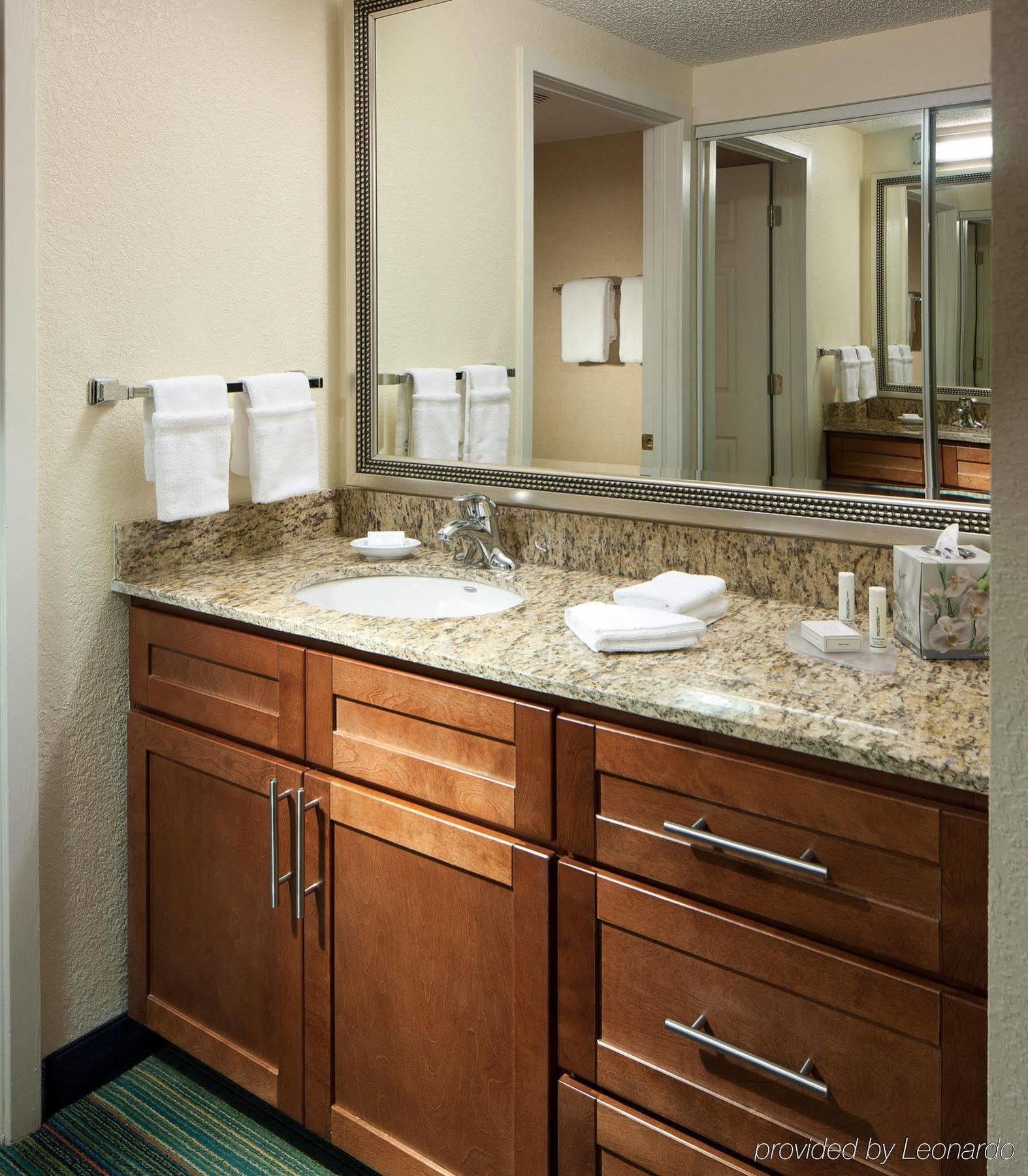 The Inn At Mayo Clinic Jacksonville Pokój zdjęcie